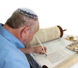 Jewish Responses to HIV: A Mitzvah