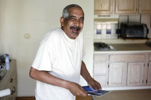 Vargas sees a photo of his daughter for the first time in 12 years.