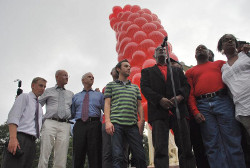 NGMHAAD 2011: Team NAPWA preparing to release memorial balloons.